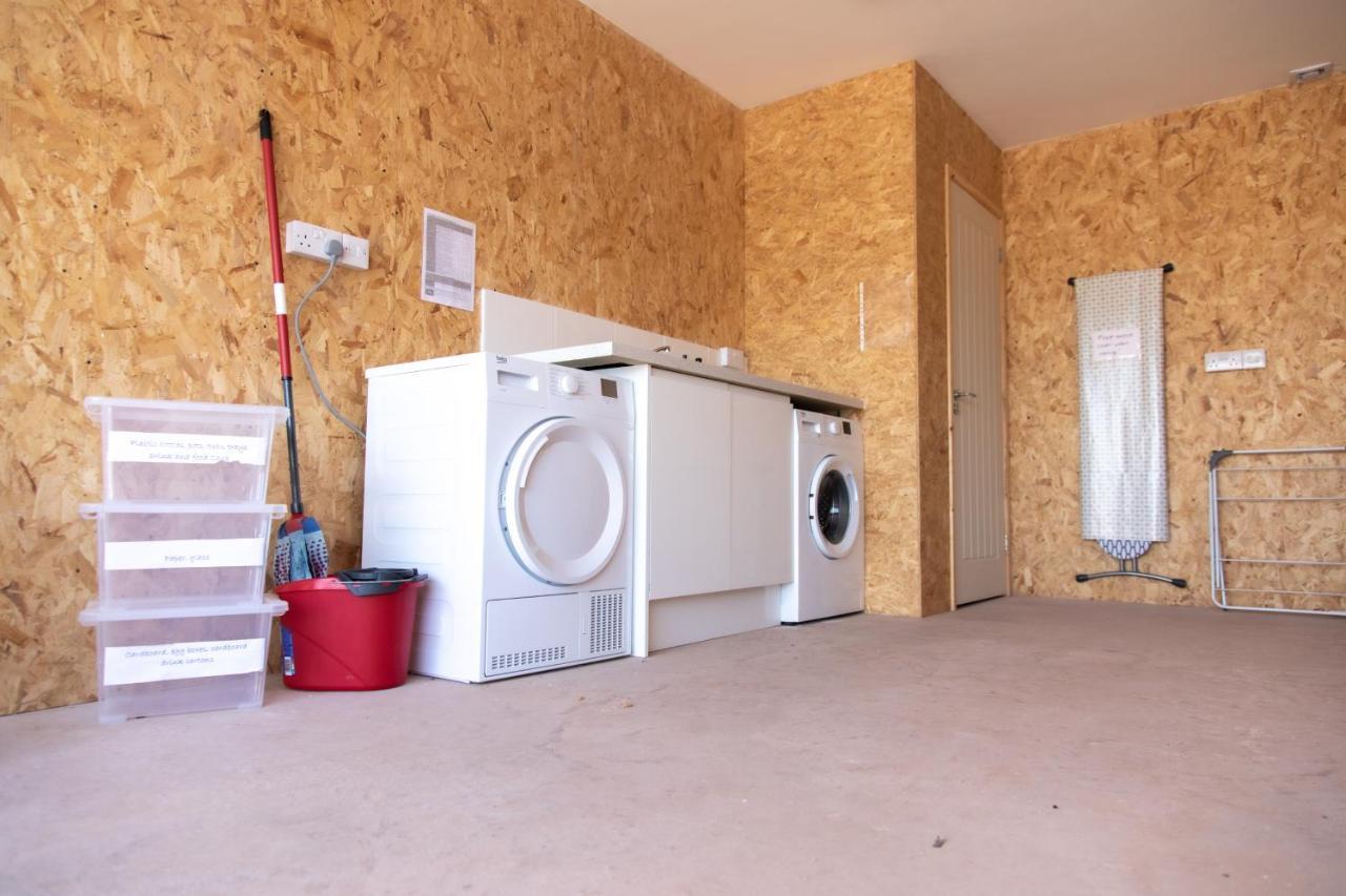 Apartamento The Roost - A Bird'S Eye View In The Countryside Cullompton Exterior foto