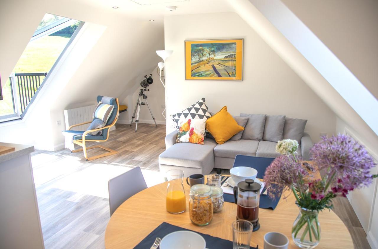 Apartamento The Roost - A Bird'S Eye View In The Countryside Cullompton Exterior foto